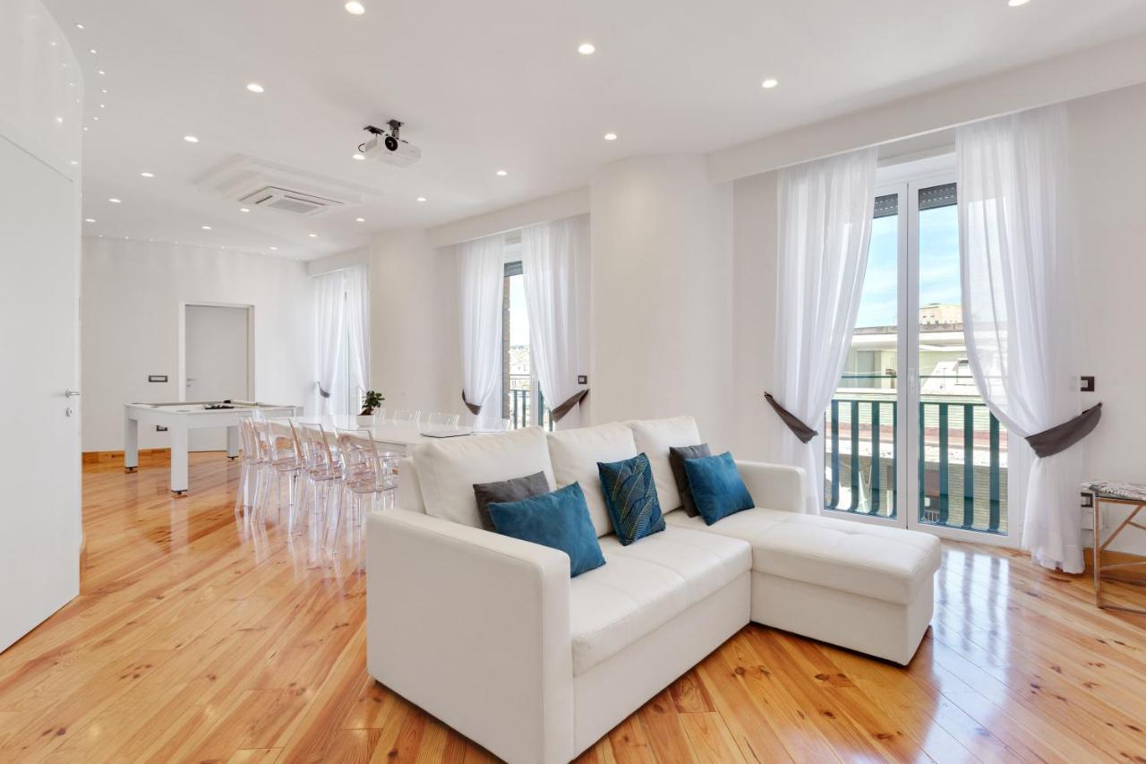 Mayfair Lifestyle Suites By Babylon Stay Naples Luaran gambar