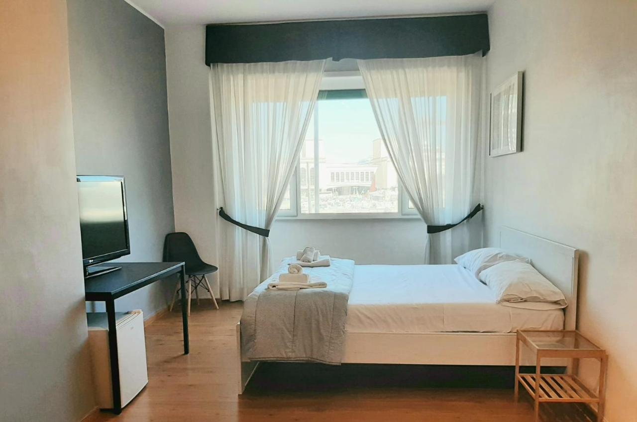 Mayfair Lifestyle Suites By Babylon Stay Naples Luaran gambar