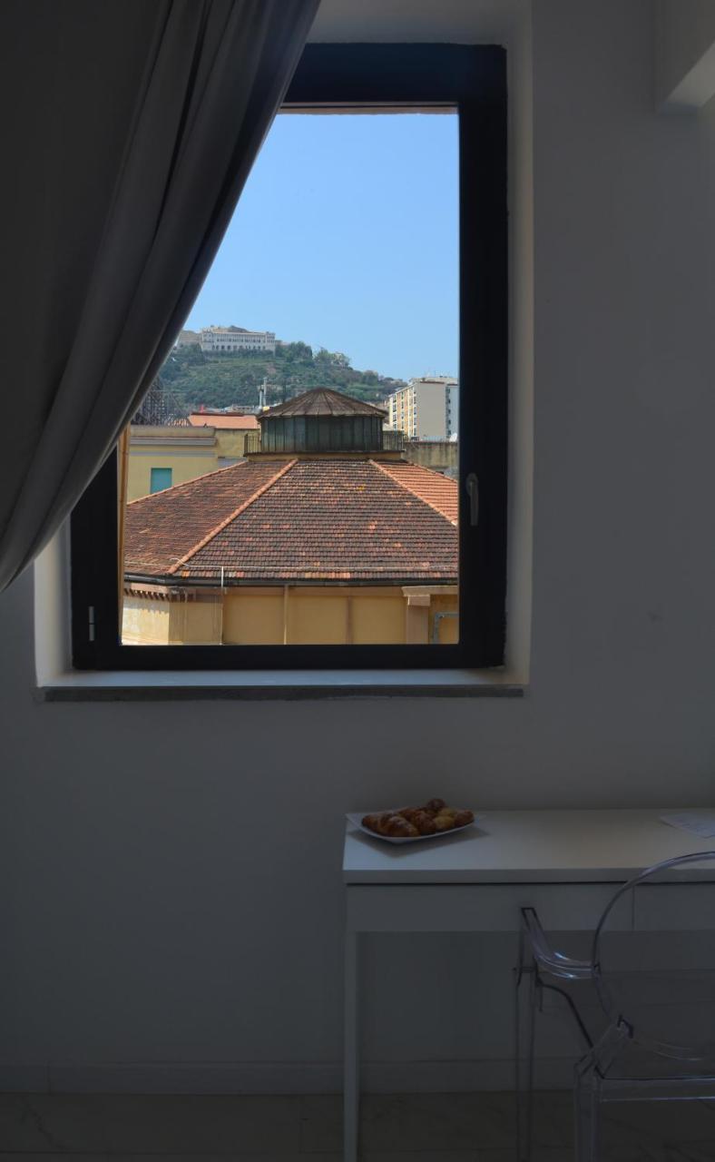 Mayfair Lifestyle Suites By Babylon Stay Naples Luaran gambar
