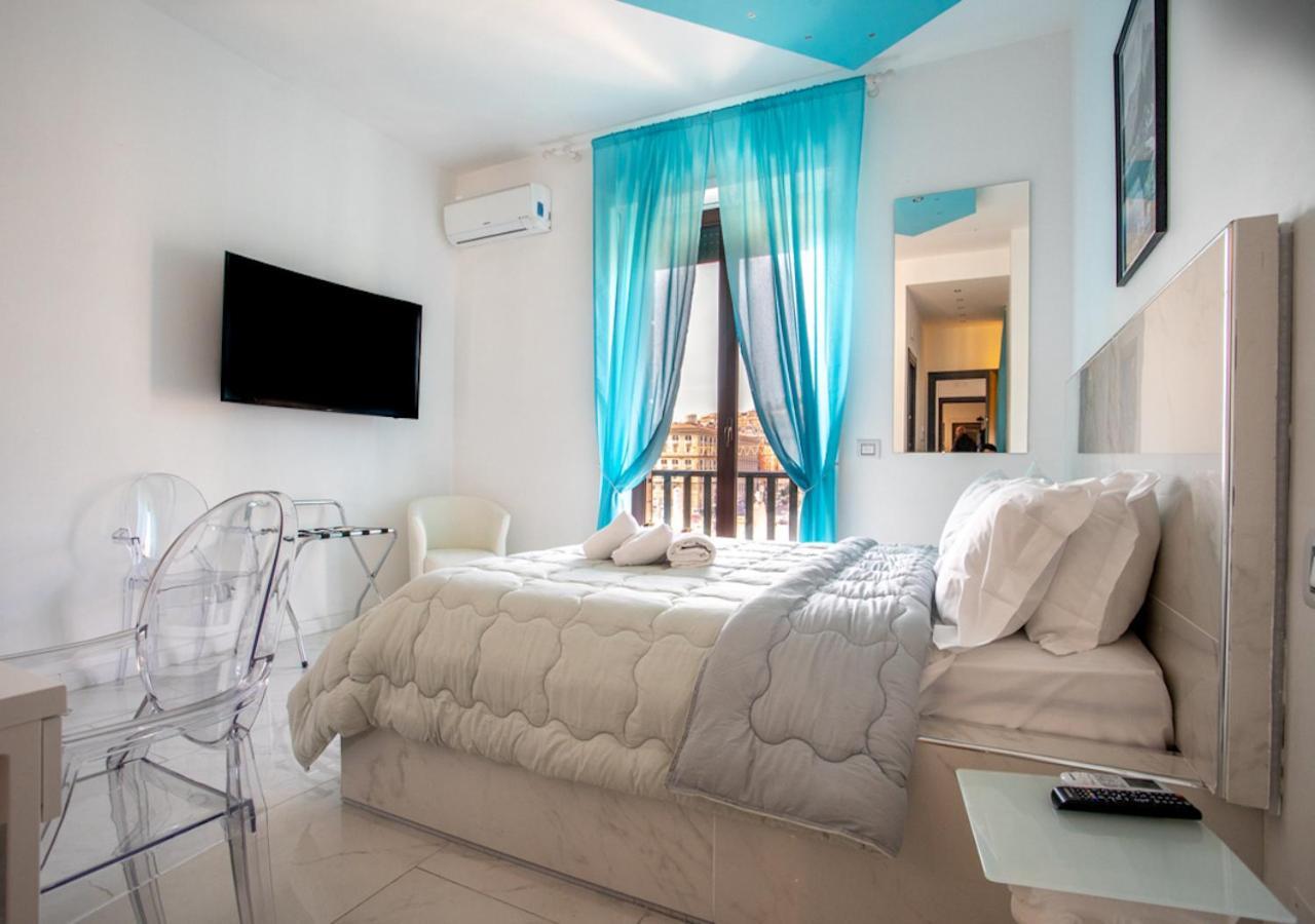 Mayfair Lifestyle Suites By Babylon Stay Naples Luaran gambar