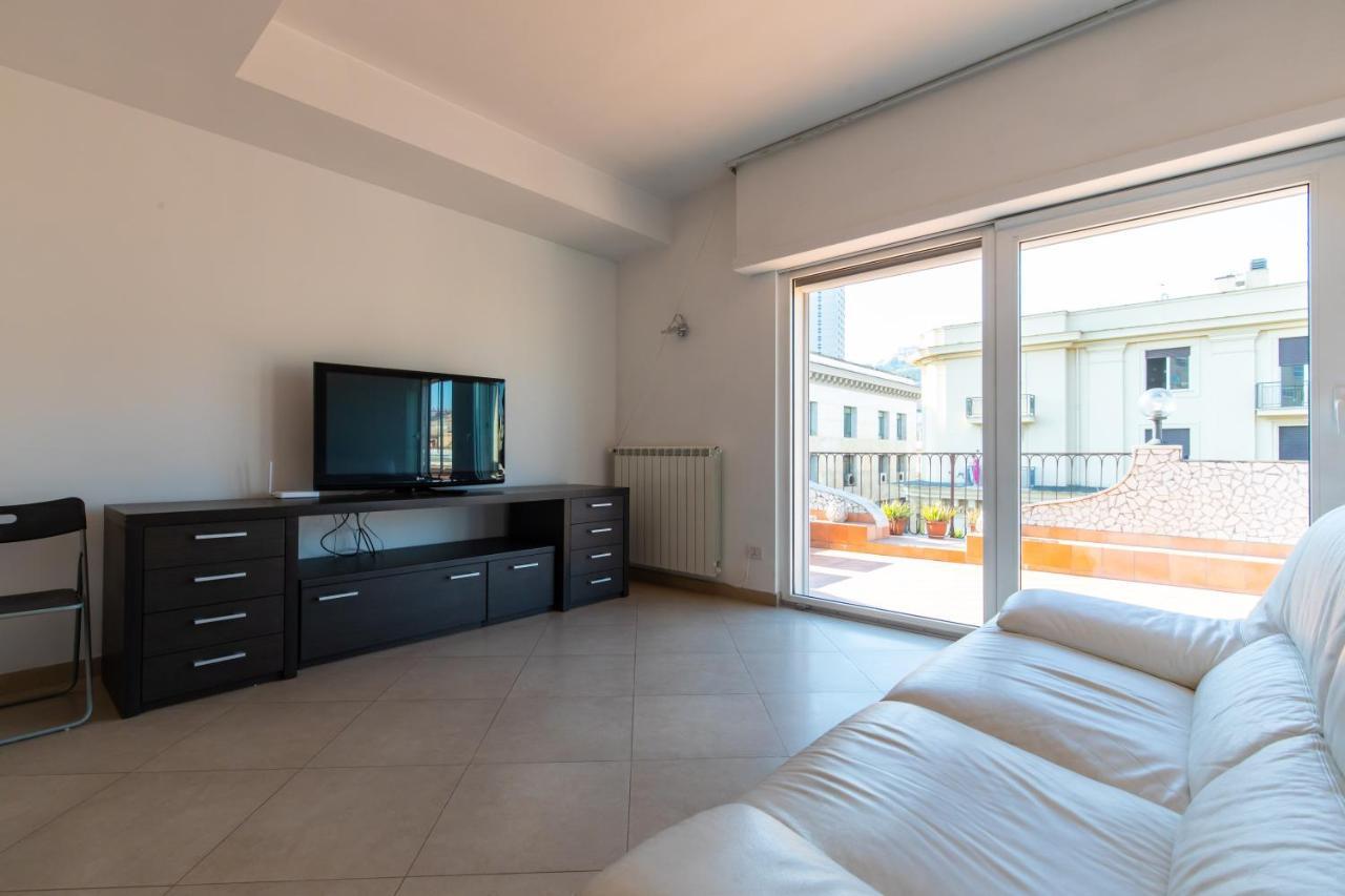 Mayfair Lifestyle Suites By Babylon Stay Naples Luaran gambar